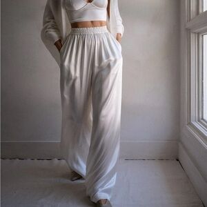 NakedCashmere Evan Silk Wide Leg Pant in Ecru size Small